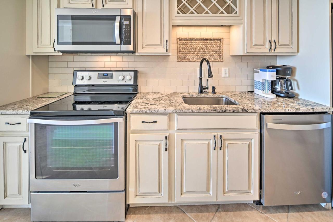 Cozy Myrtle Beach Resort Condo With Community Pool! ภายนอก รูปภาพ